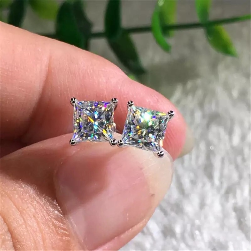 ❤18k White Gold Diamond Princess Stud Earrings ❤ - Picture 4 of 5